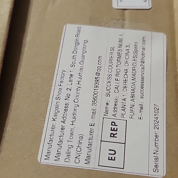 Kaigelin Elegant High Heels Women Contrast Color Pointy Toes Shoes SZ 11 - Picture 15 of 16